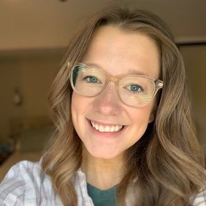 Meet your Posher, Hope